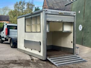 Demountable Box Body- hook loader – Ex Scottish NHS