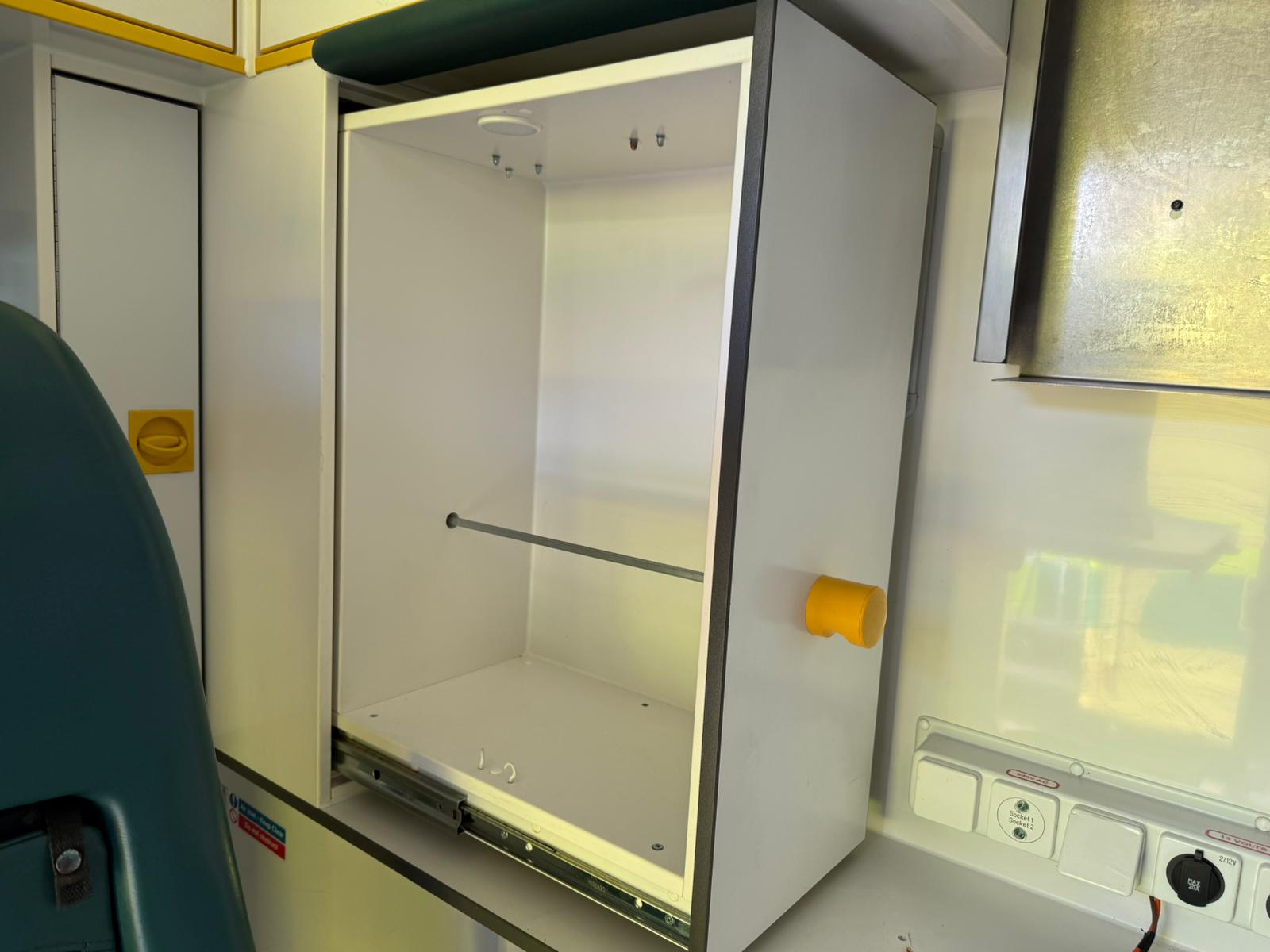 Loads of cupboard space 2